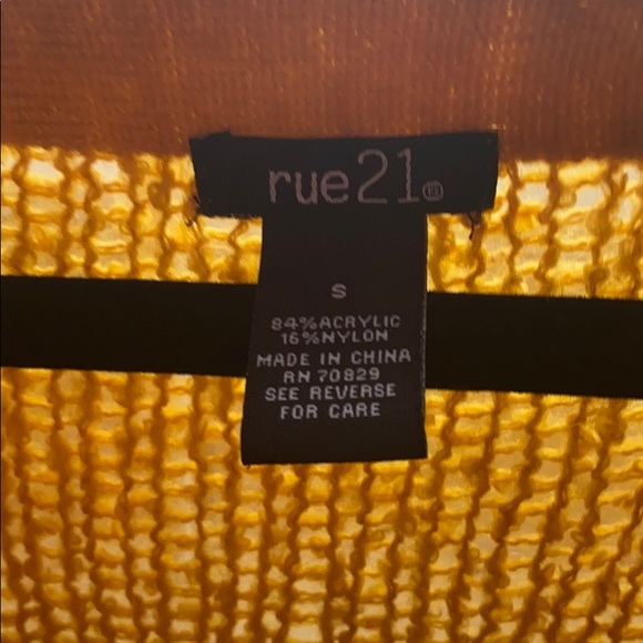 Sweater - Picture 3 of 3